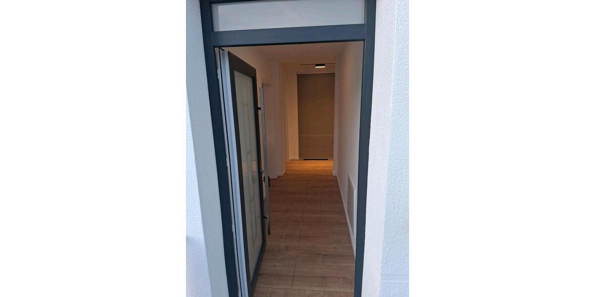 Etagenwohnung Regensburg Brandlberg - 3 Zimmer, 80 m&sup2;, 1.250&euro; | Angebot:25905428