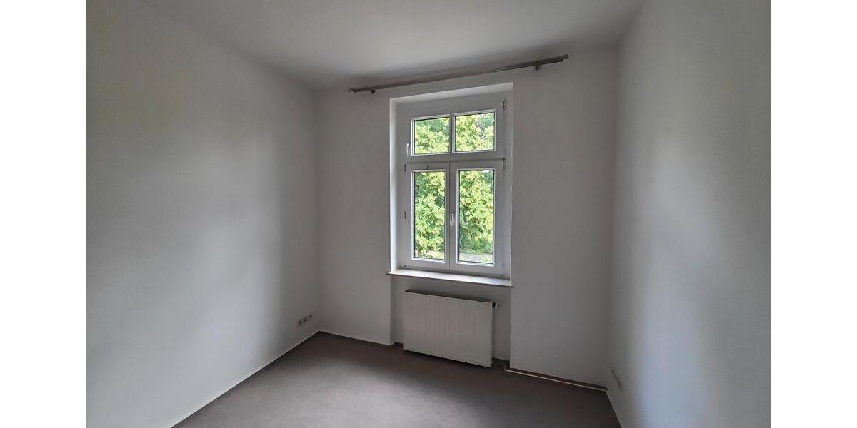 Erdgeschoßwohnung Senftenberg - 2 Zimmer, 64 m&sup2;, 512&euro; | Angebot:25538732