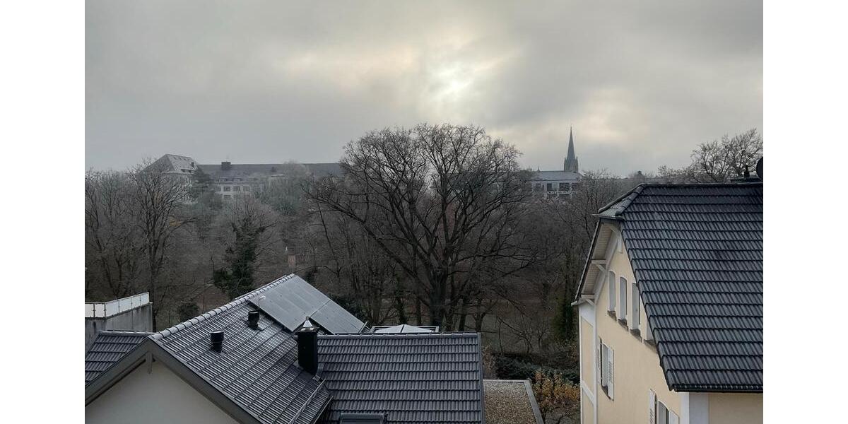 Dachgeschoßwohnung Fulda - 5 Zimmer, 75 m&sup2;, 350&euro; | Angebot:25340890