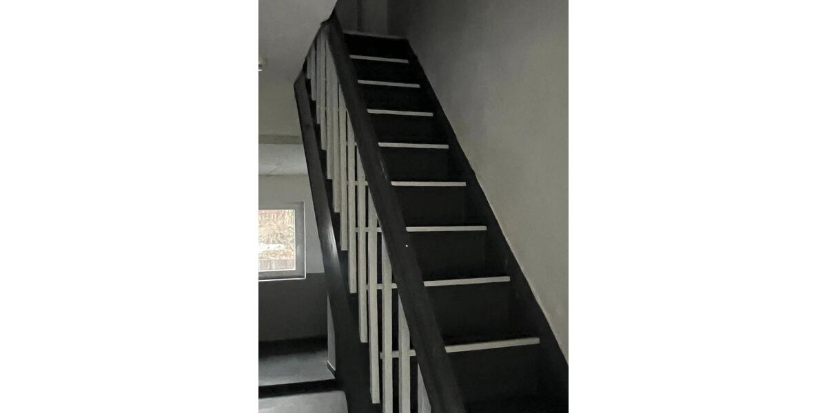 Reihenhaus Sondershausen - 4 Zimmer, 80 m&sup2;, 520&euro; | Angebot:24787247