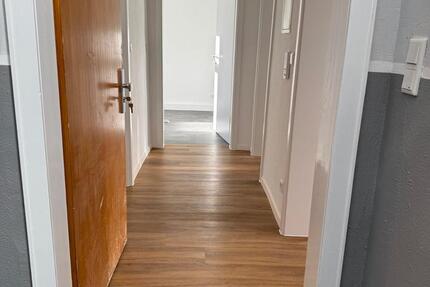 Kernsanierte 2 Zimmer Wohnung in Sarstedt 31157 - 52qm + Keller 2 zimmer