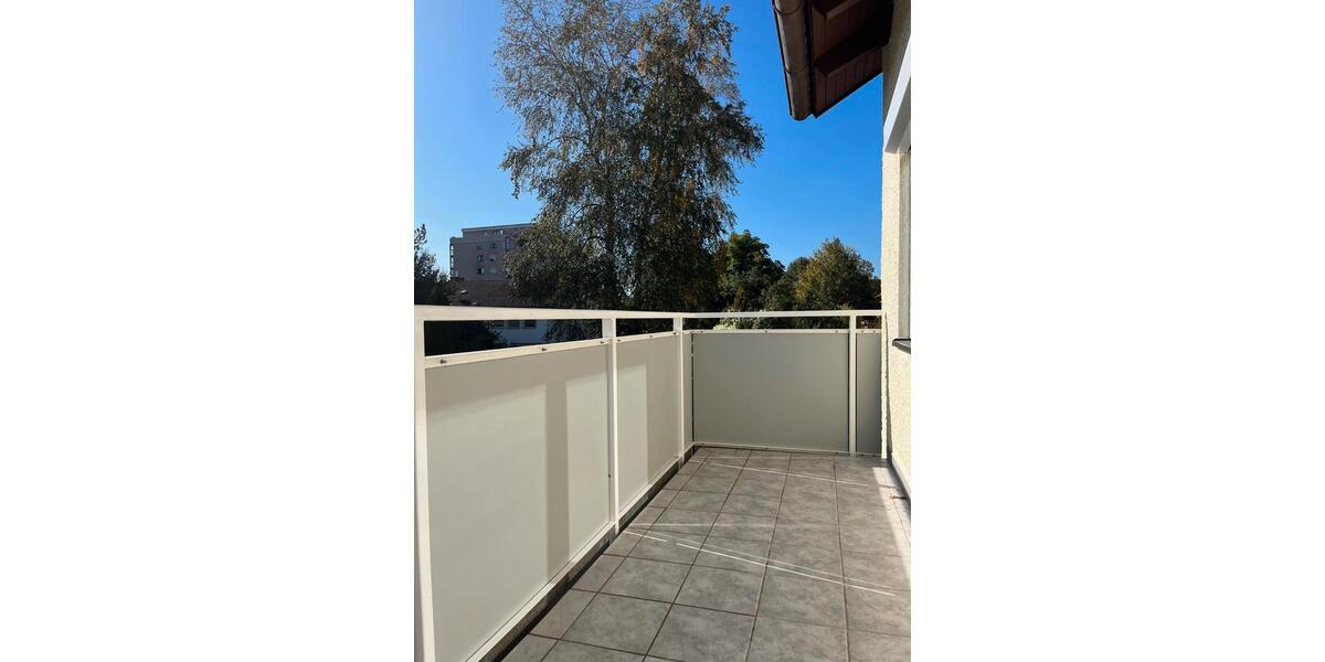 Etagenwohnung Buchloe - 3 Zimmer, 84 m&sup2;, 1.100&euro; | Angebot:26040540