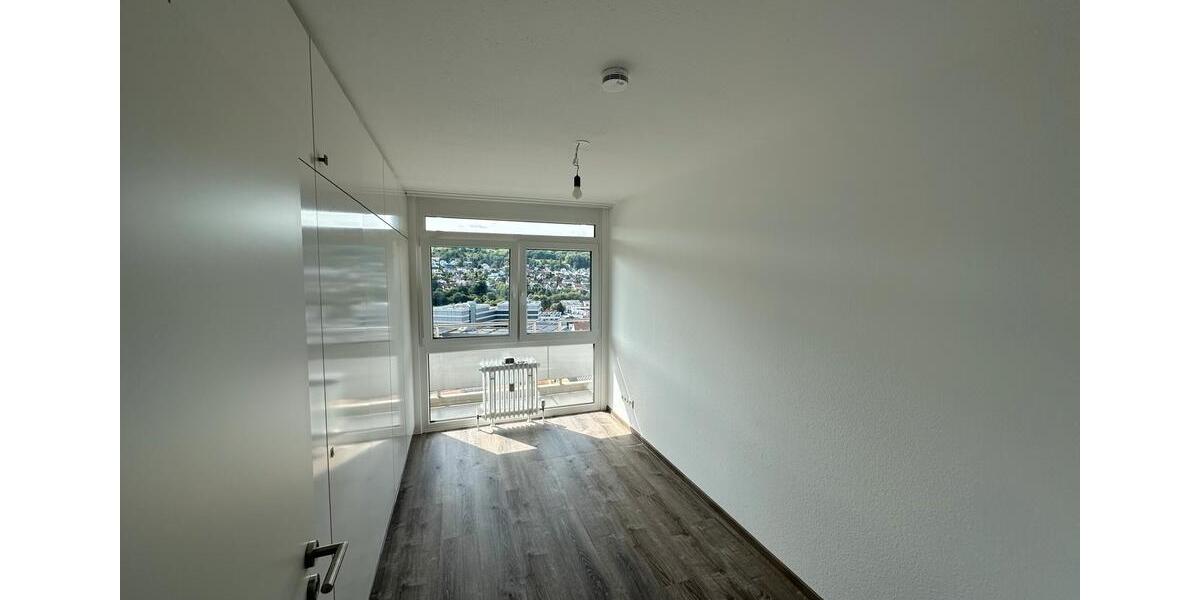 Etagenwohnung Lörrach - 4 Zimmer, 108 m&sup2;, 2.050&euro; | Angebot:25297200