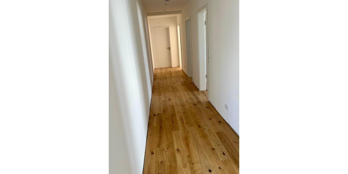 Dachgeschoßwohnung Soest - 3 Zimmer, 90 m&sup2;, 1.215&euro; | Angebot:26455634
