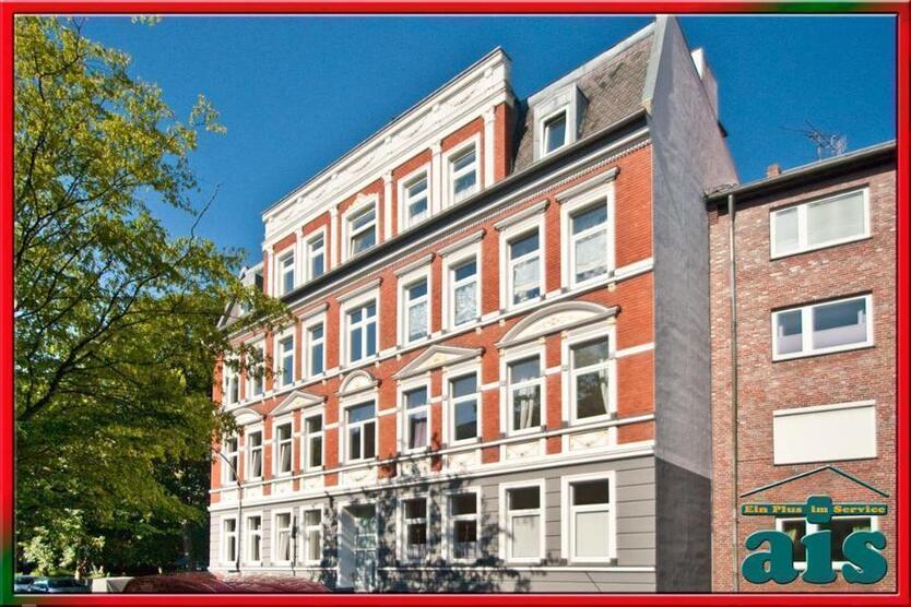ais-GmbH bietet an: Schöne 3 Zimmerwohnung im Erdgeschoss in Heppens.