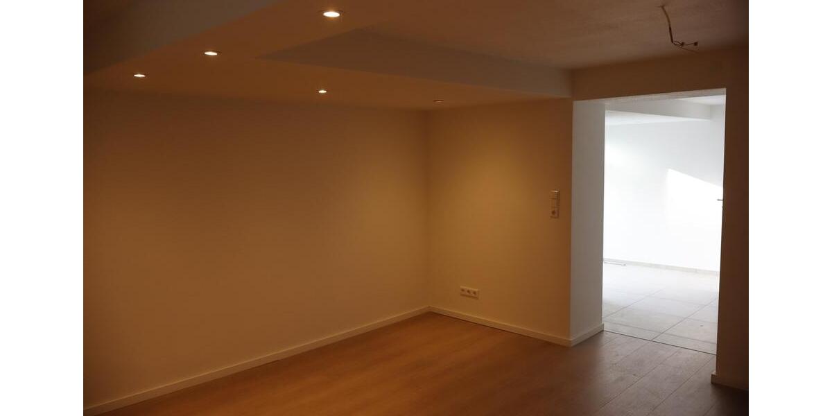 Erdgeschoßwohnung Reutlingen Reutlingen-Betzingen - 2 Zimmer, 60 m&sup2;, 1.050&euro; | Angebot:25225427