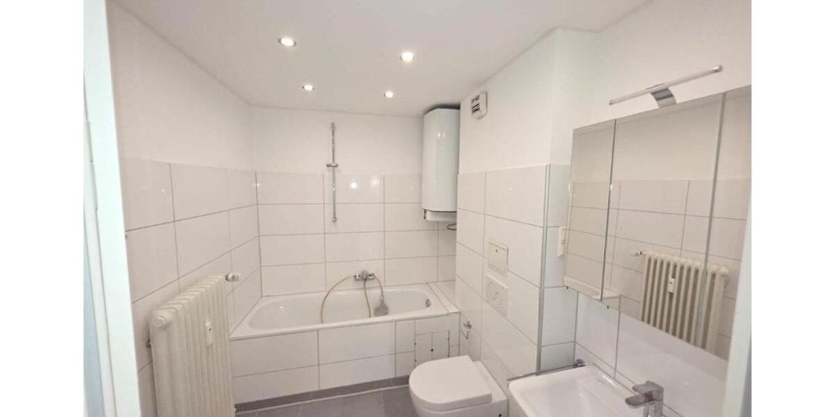 Wohnen auf Zeit Karlsruhe Beiertheim-Bulach - 3 Zimmer, 15 m&sup2;, 563&euro; | Angebot:25422300