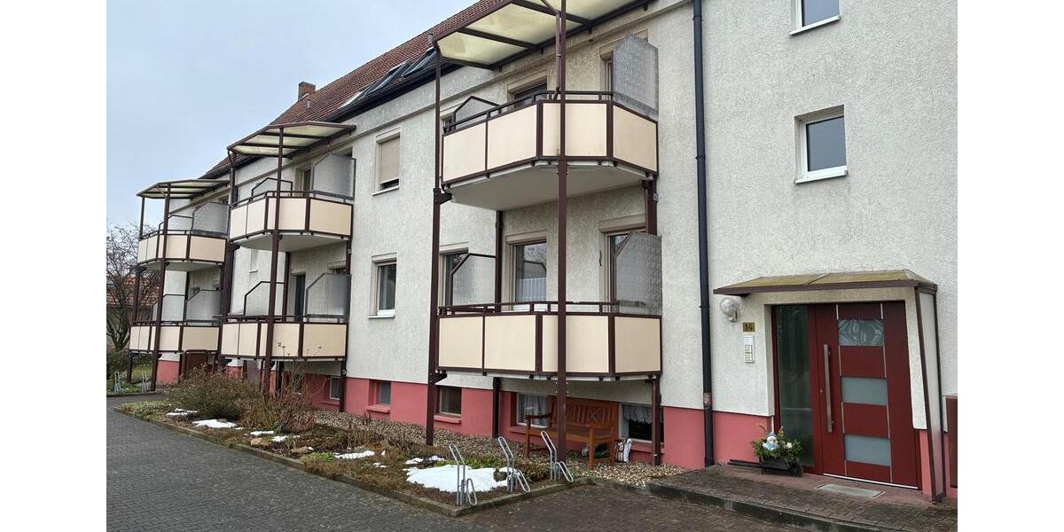Dachgeschoßwohnung Stauchitz - 4 Zimmer, 94 m&sup2;, 650&euro; | Angebot:25058163