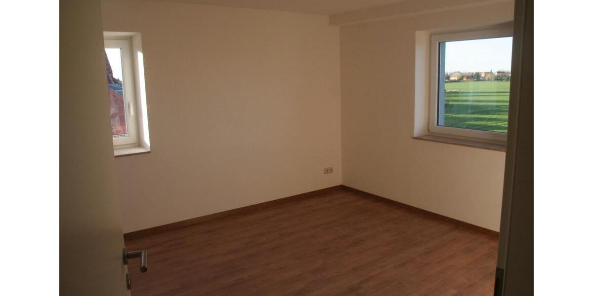 Etagenwohnung Großenhain - 3 Zimmer, 83 m&sup2;, 650&euro; | Angebot:26041886