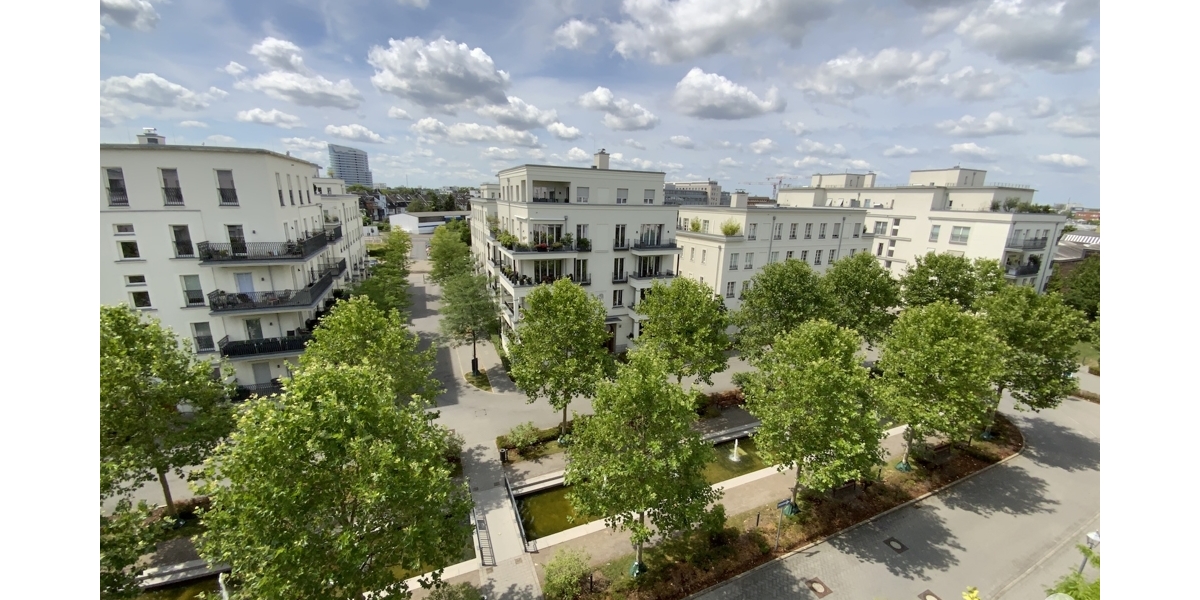 Wohnen in hochwertigem Ambiente mit internationalem Flair. Luxus-Penthouse Heinrich-Heine-Gärten - Einfamilienhaus Düsseldorf Heerdt | Angebot:26748838