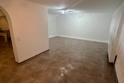 Wohnung Jülich - 3 Zimmer, 149 m&sup2;, 1.050&euro; | Angebot:27542433