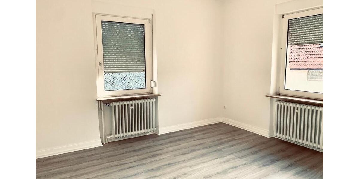 Einfamilienhaus Wallertheim - 8 Zimmer, 216 m&sup2;, 1.790&euro; | Angebot:25843115