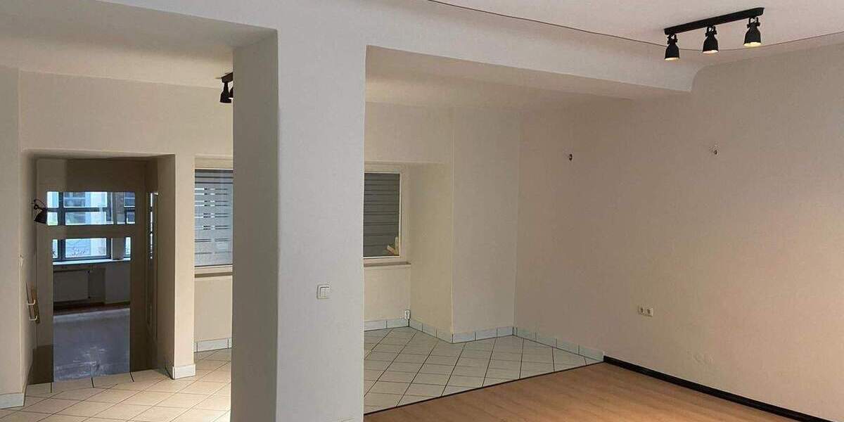 Gewerbeobjekt Naumburg (Saale) Naumburg - 3 Zimmer, 119 m&sup2;, 650&euro; | Angebot:25836713