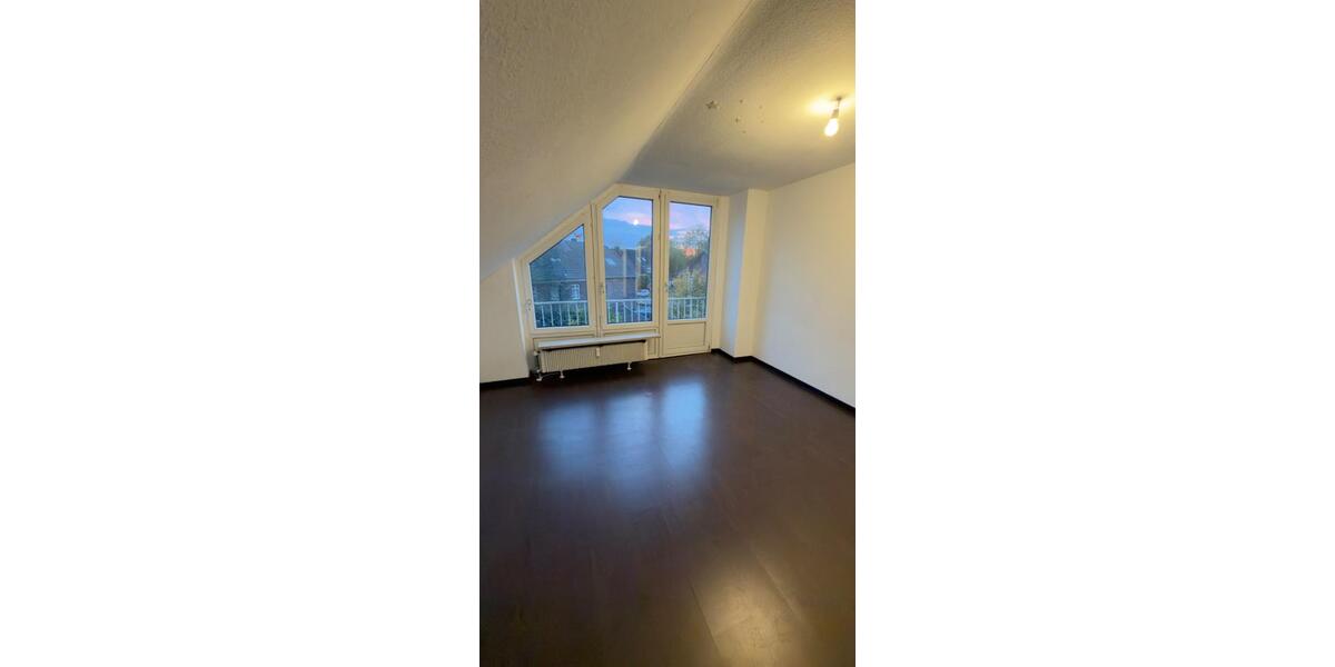 Dachgeschoßwohnung Tönisvorst - 2 Zimmer, 55 m&sup2;, 590&euro; | Angebot:24654473