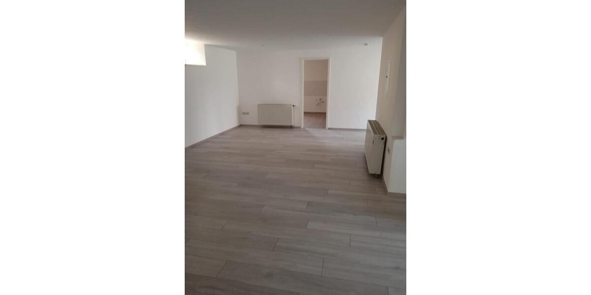 Etagenwohnung Kolitzheim - 3 Zimmer, 80 m&sup2;, 474&euro; | Angebot:25852503
