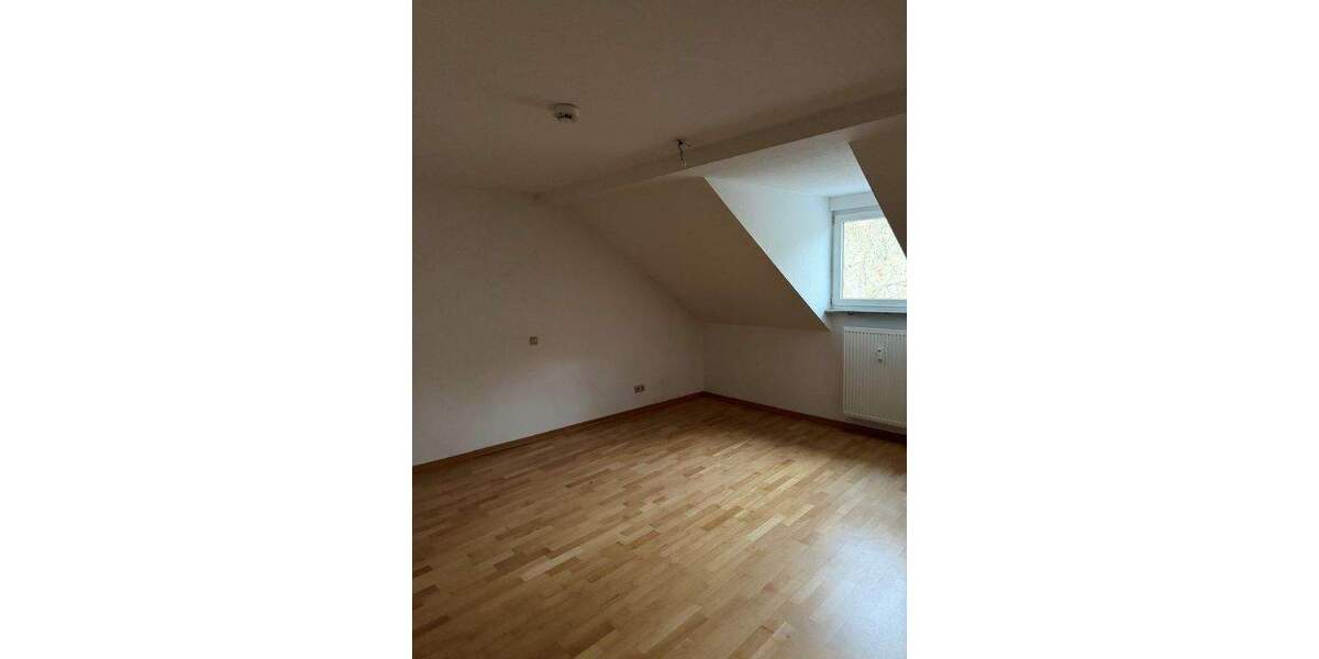 Etagenwohnung Trier Olewig - 3 Zimmer, 80 m&sup2;, 760&euro; | Angebot:25701078