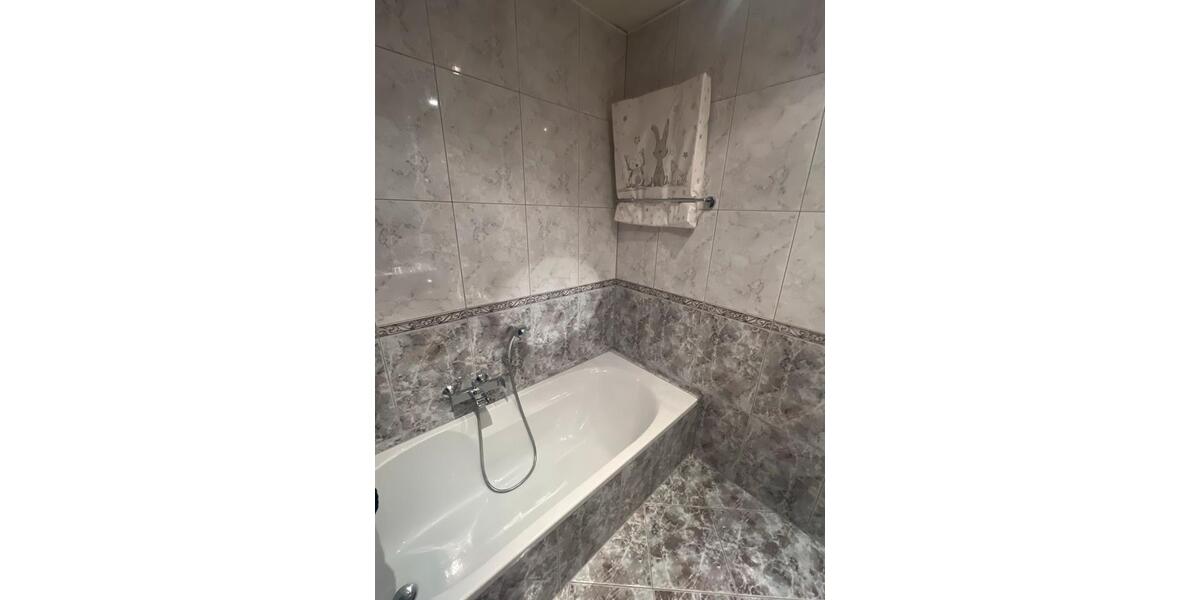 Etagenwohnung Bogen - 3 Zimmer, 93 m&sup2;, 1.023&euro; | Angebot:26565055