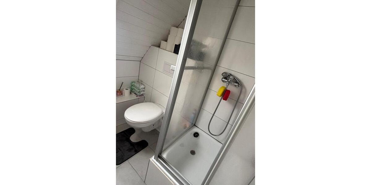 Dachgeschoßwohnung Beelen - 3 Zimmer, 70 m&sup2;, 670&euro; | Angebot:26639574