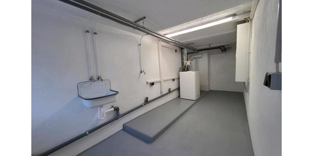 Einfamilienhaus Zweibrücken - 4.5 Zimmer, 150 m&sup2;, 1.300&euro; | Angebot:25639532