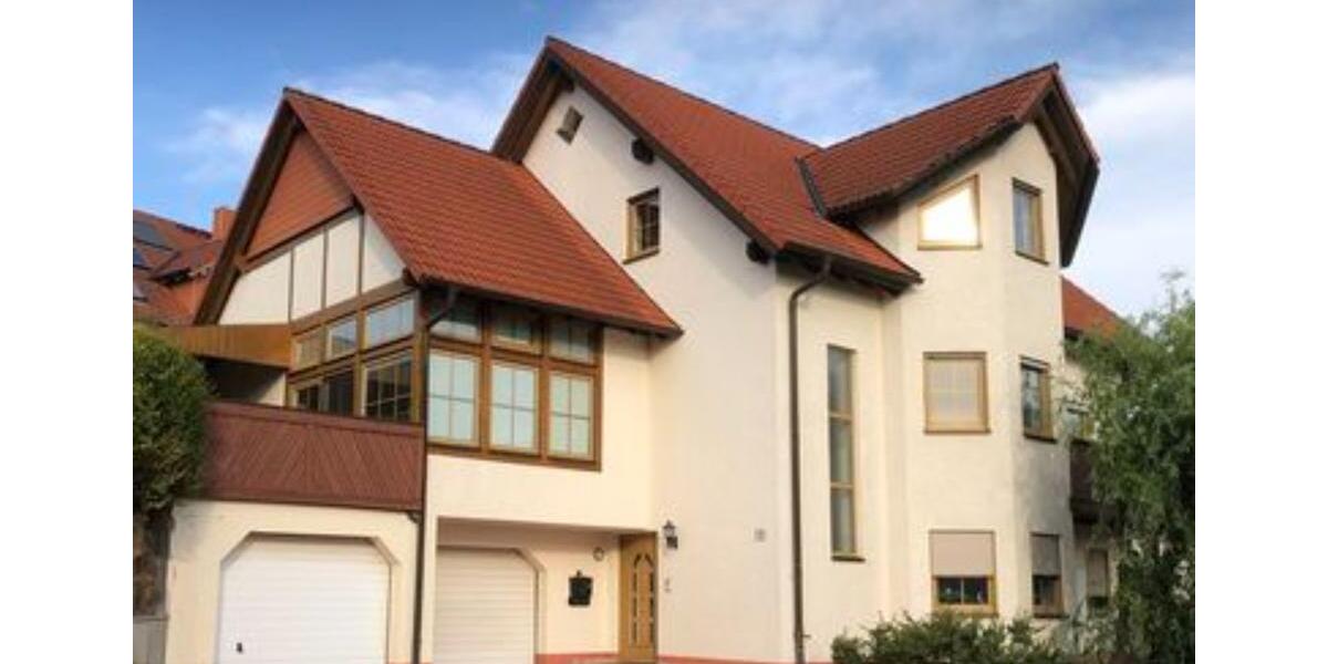 Einfamilienhaus Hohenroth - 5 Zimmer, 190 m&sup2;, 1.450&euro; | Angebot:25895287