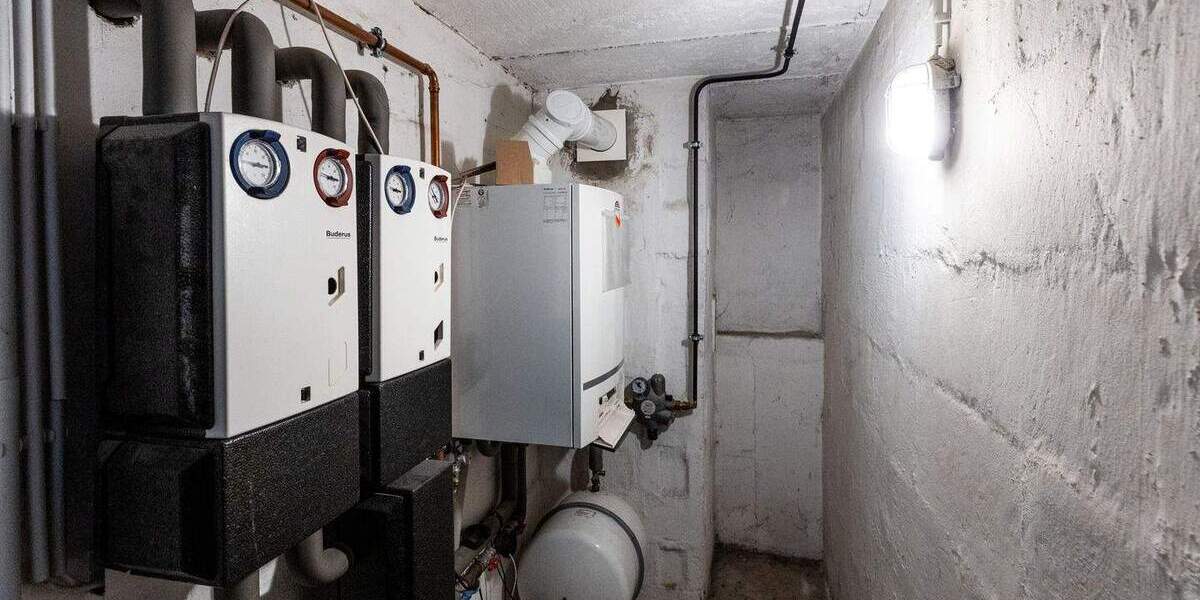 Gewerbeobjekt Bischofsheim - 5 Zimmer, 267 m&sup2;, 4.260&euro; | Angebot:25814102