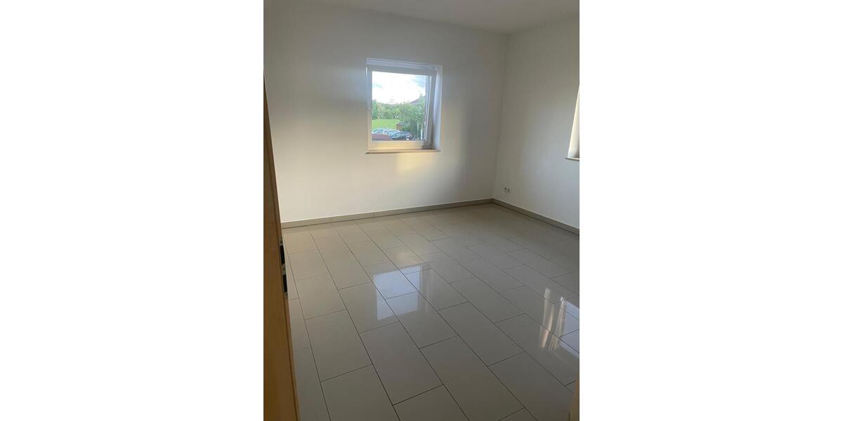 Etagenwohnung Lehrte - 4 Zimmer, 95 m&sup2;, 1.100&euro; | Angebot:24652111