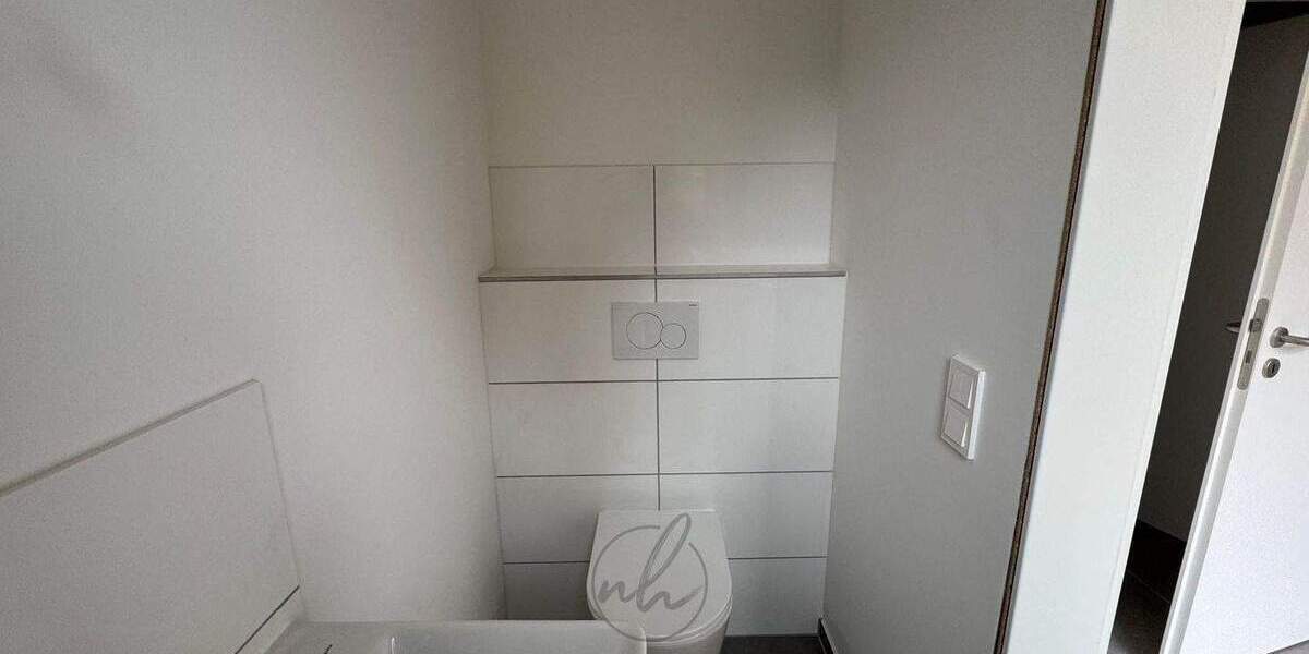 Erstbezug! Stilvolles Reihenhaus in begehrter Lage von Volksdorf 5 zimmer