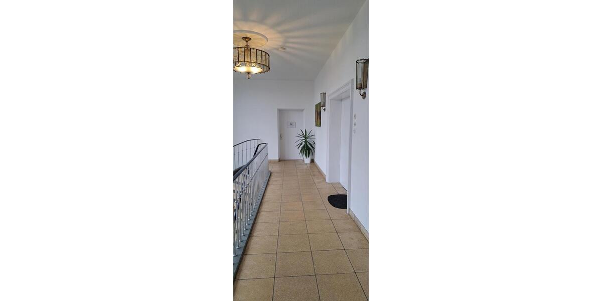 Vermietung von Büroräumen in zentraler Lage im alten Rathaus in der Stadt Schleiden zimmer