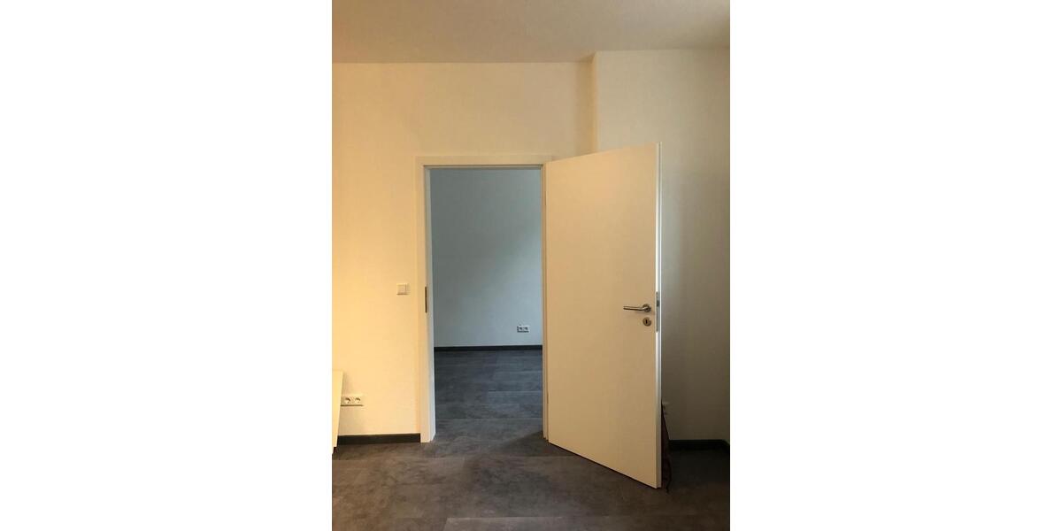 Erdgeschoßwohnung Tuttlingen - 2 Zimmer, 37 m&sup2;, 200&euro; | Angebot:26611939
