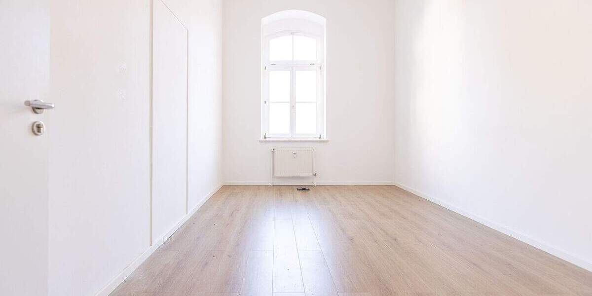 Gewerbeobjekt Torgau - 4 Zimmer, 167 m&sup2;, 1.169&euro; | Angebot:25166470