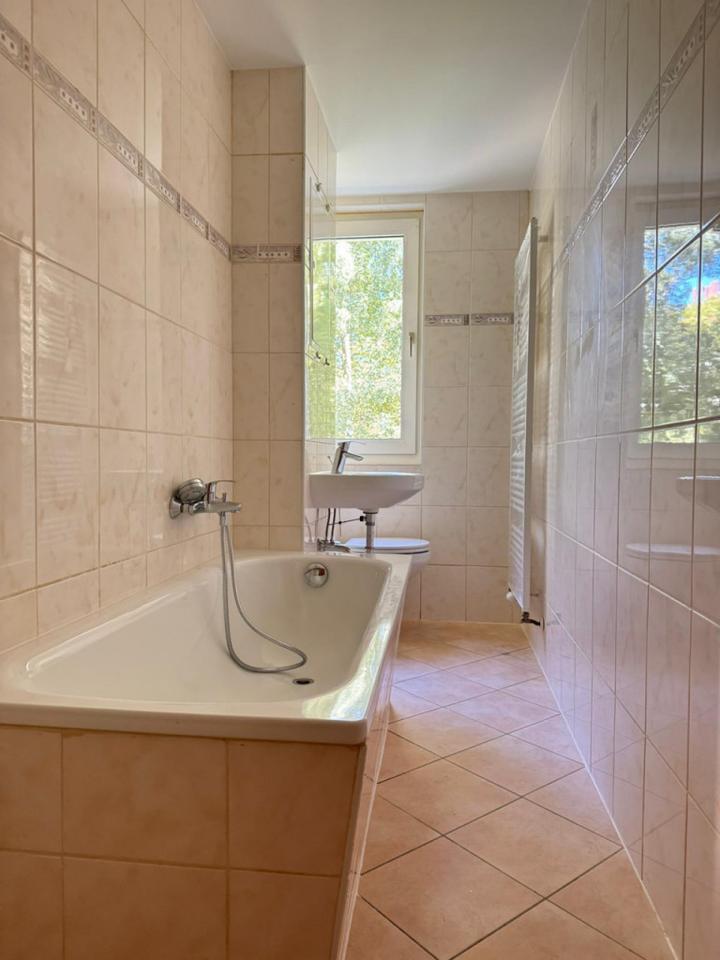Attraktive 2-RaumWohnung mit Balkon in grüner Wohnlage zu vermieten