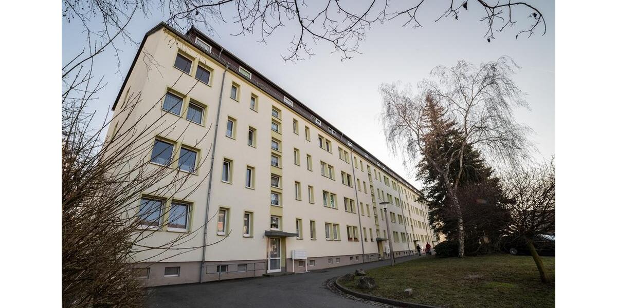 Etagenwohnung Oelsnitz (Vogtland) - 4 Zimmer, 82 m&sup2;, 452&euro; | Angebot:26253910