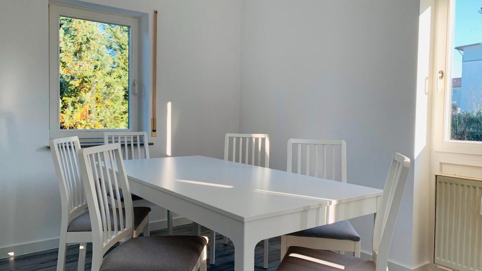 Wohnen auf Zeit Reutlingen Reutlingen (Kernstadt) - 1 Zimmer, 10 m&sup2;, 490&euro; | Angebot:26684194