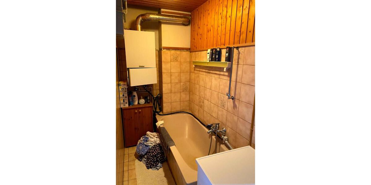 4-Zimmer-Wohnung 90qm Sanierungsbedürftig Hannover-Wülfel 4 zimmer