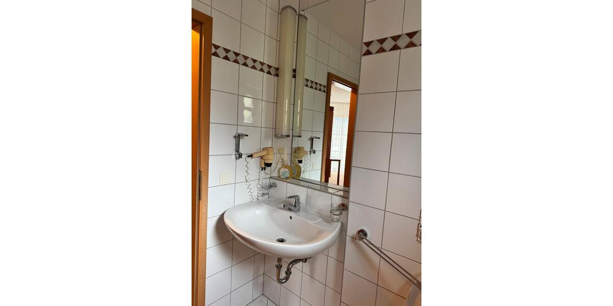 Etagenwohnung Rötz - 1 Zimmer, 25 m&sup2;, 320&euro; | Angebot:24877767