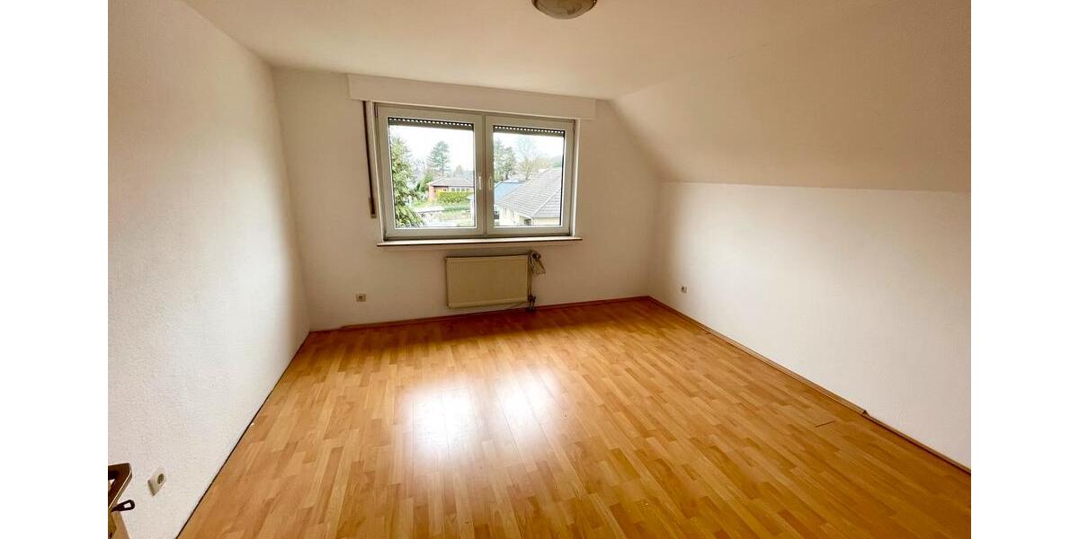 Dachgeschoßwohnung Petershagen - 2 Zimmer, 60 m&sup2;, 530&euro; | Angebot:26618888