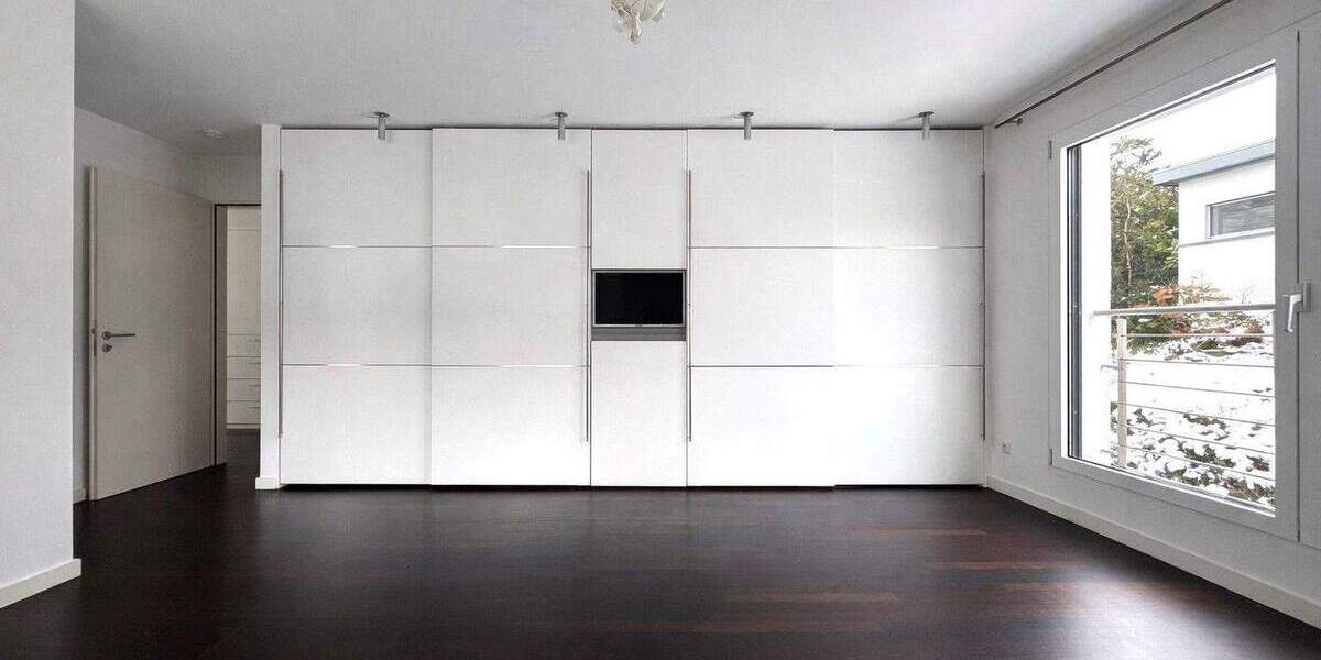 Etagenwohnung Aachen Aachen-Mitte - 2 Zimmer, 115 m&sup2;, 1.550&euro; | Angebot:24648085