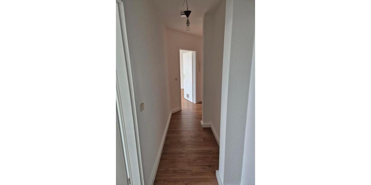 Dachgeschoßwohnung Halberstadt - 2 Zimmer, 65 m&sup2;, 430&euro; | Angebot:25648277