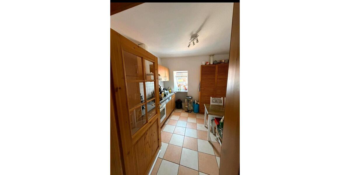 Dachgeschoßwohnung Wilster - 4 Zimmer, 85 m&sup2;, 750&euro; | Angebot:25392344