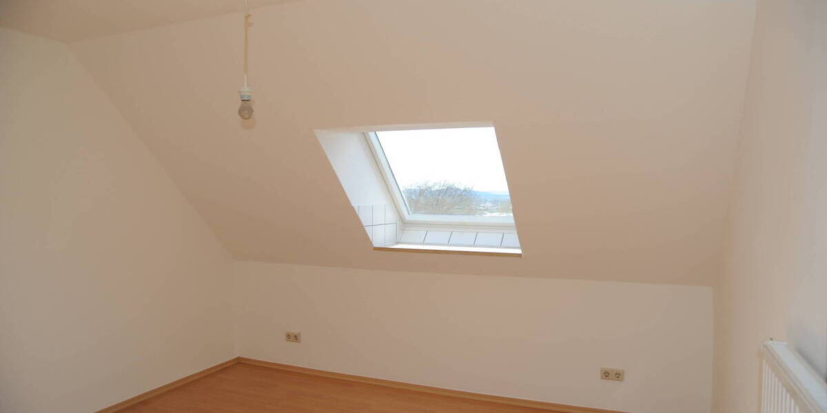 Etagenwohnung Sonneberg Bettelhecken - 3 Zimmer, 79 m&sup2;, 510&euro; | Angebot:25681376