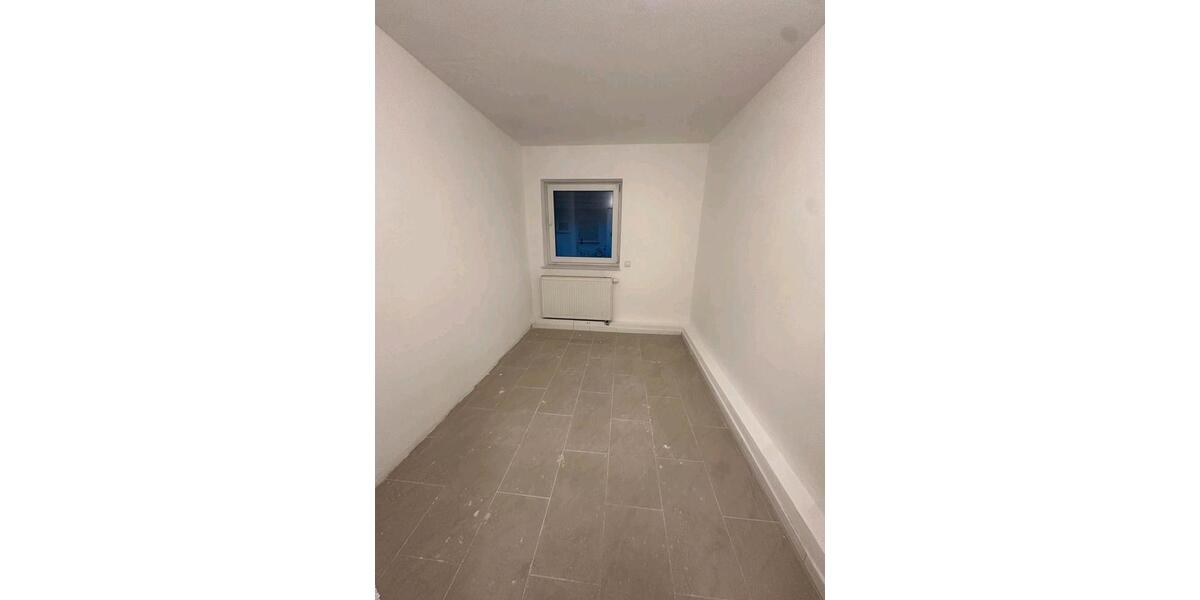 Wohnen auf Zeit Backnang - 1 Zimmer, 12 m&sup2;, 750&euro; | Angebot:26671243