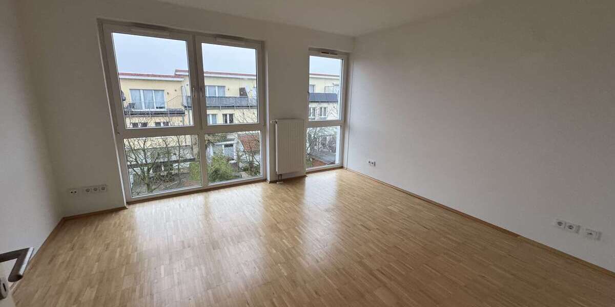 Wohnung zum Mieten in Hannover 1.140 € 113.96 m² 3 zimmer