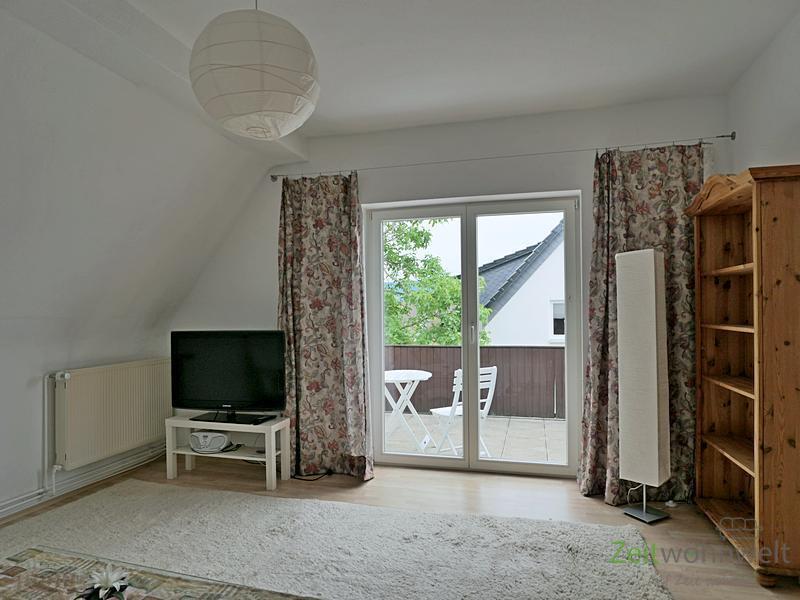 (EF0322_M) Kassel-Stadt: Wehlheiden, zwei möblierte WG-Zimmer mit eigenem Balkon, an Wochenendheimfahrer 2 zimmer