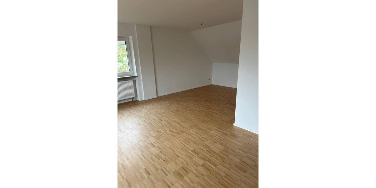 Etagenwohnung Erlangen Alterlangen - 2 Zimmer, 74 m&sup2;, 1.100&euro; | Angebot:26377668