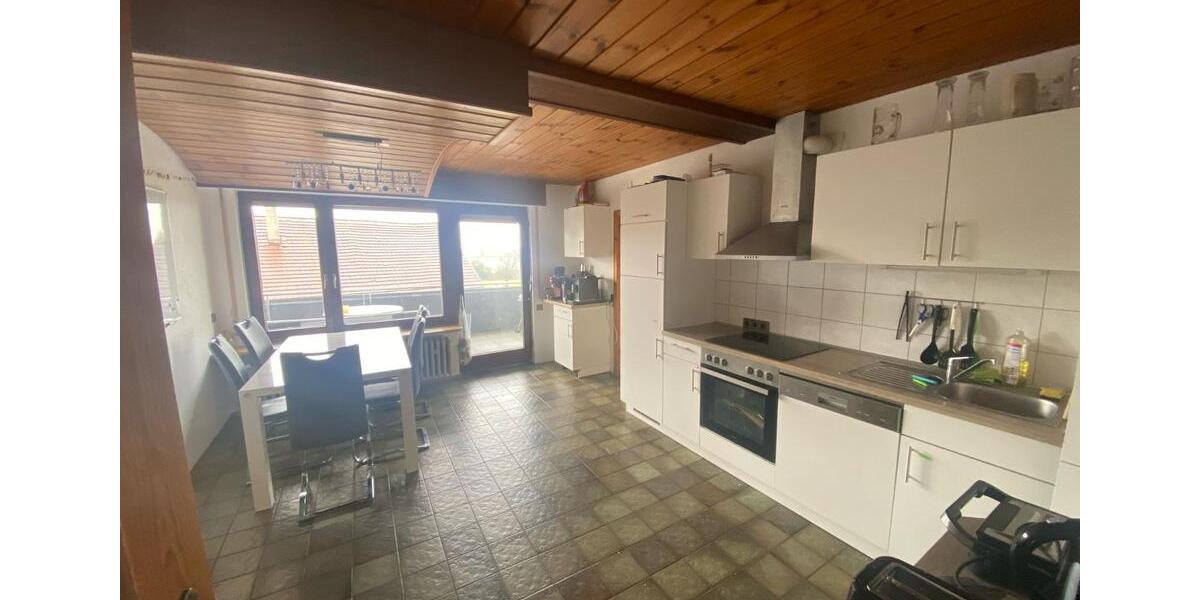 WG ZIMMER FRIEDRICHSHAFEN 4 ER STUDENTEN APRIL- SEPTEMBER 1 zimmer