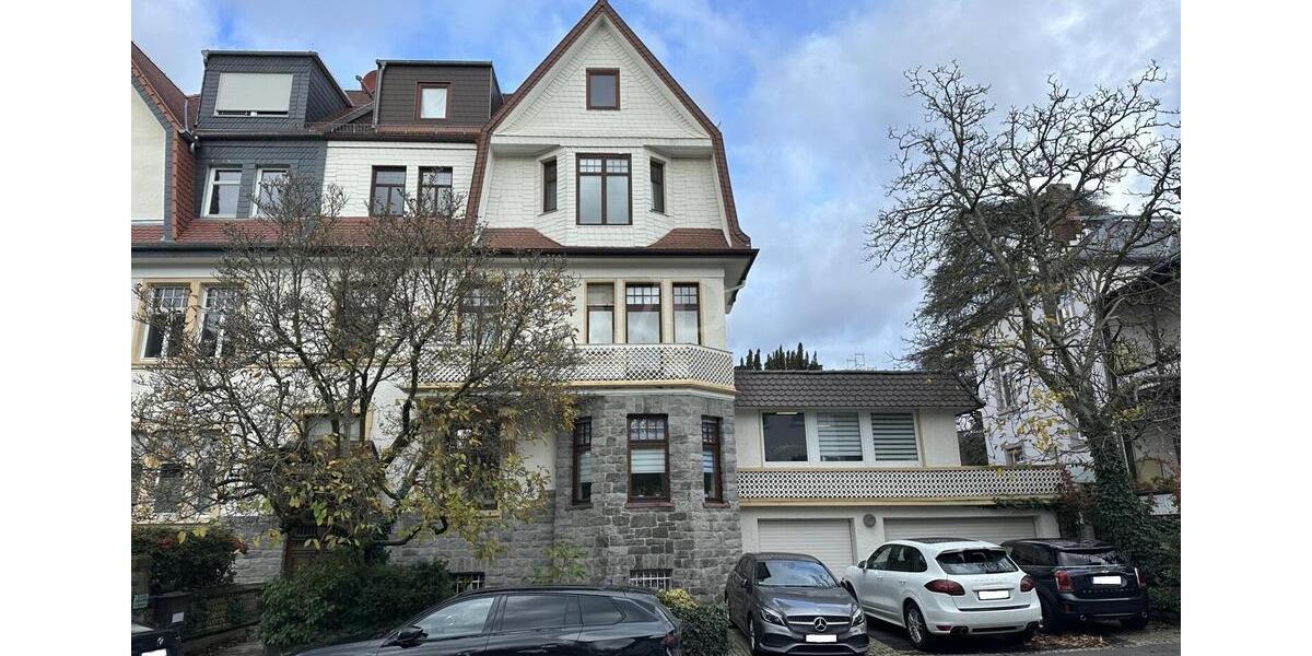 VON POLL - BAD HOMBURG: Repräsentative Büroetage im Stilaltbau - Stadtzentrum Oberursel zimmer