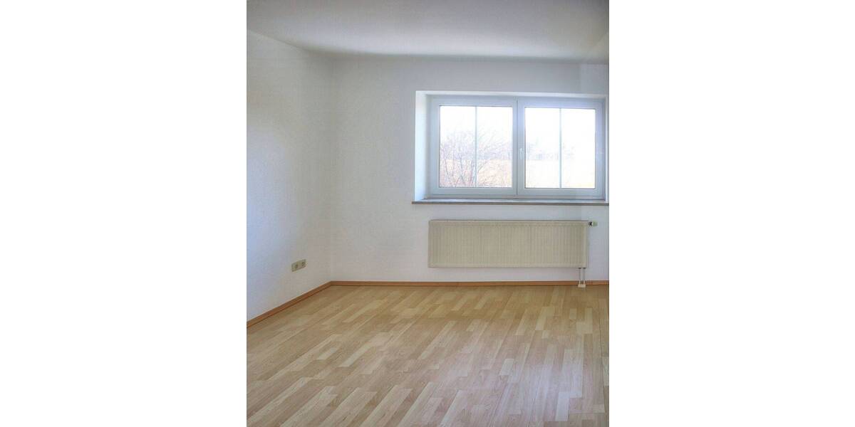 Etagenwohnung Wörth Hofsingelding - 3 Zimmer, 109 m&sup2;, 1.650&euro; | Angebot:26673173