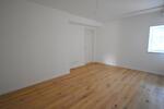 Etagenwohnung Hildesheim Bockfeld - 4 Zimmer, 125 m&sup2;, 1.500&euro; | Angebot:25790278