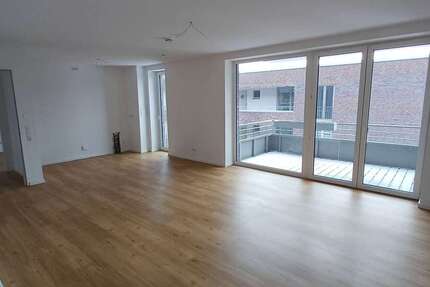 Wohnung zum Mieten in Plön 1.275 € 106.41 m² 4 zimmer