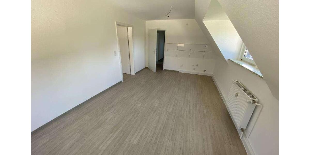 Dachgeschoßwohnung Plettenberg - 2 Zimmer, 58 m&sup2;, 380&euro; | Angebot:26249950
